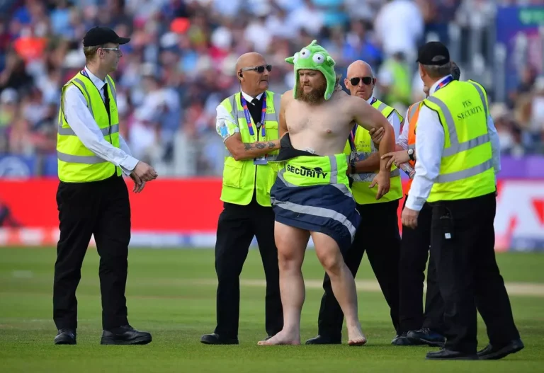 A streaker in New Zealand vs England - ICC Cricket World Cup 2019