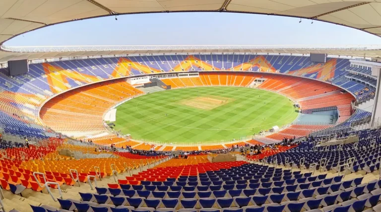 Narendra Modi Stadium - World Biggest Cricket Stadium