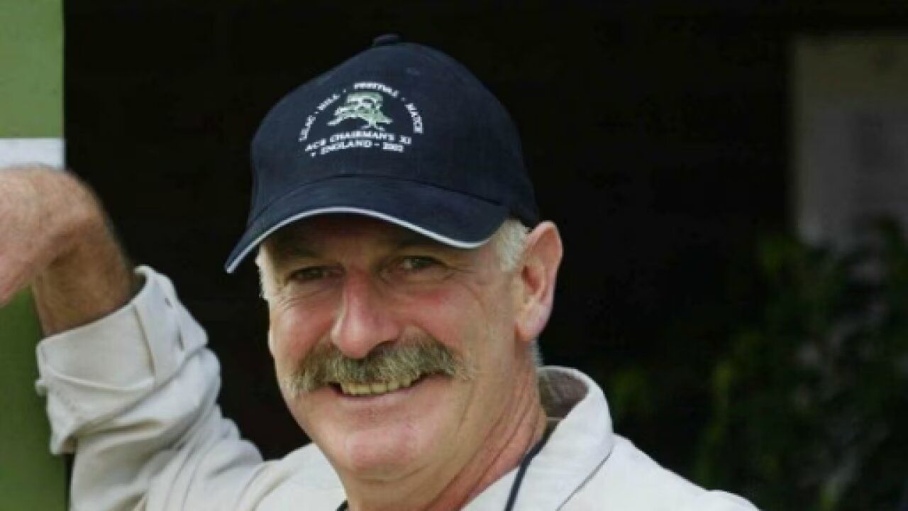 Dennis Lillee